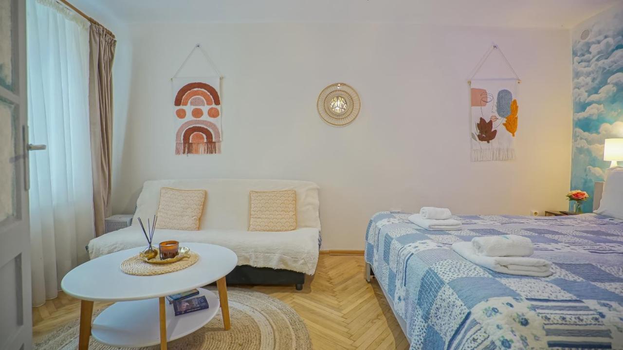 Old Town City Center Apartments Brasov Exterior photo