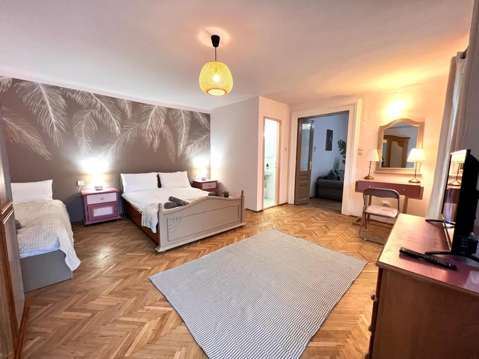 Old Town City Center Apartments Brasov Exterior photo