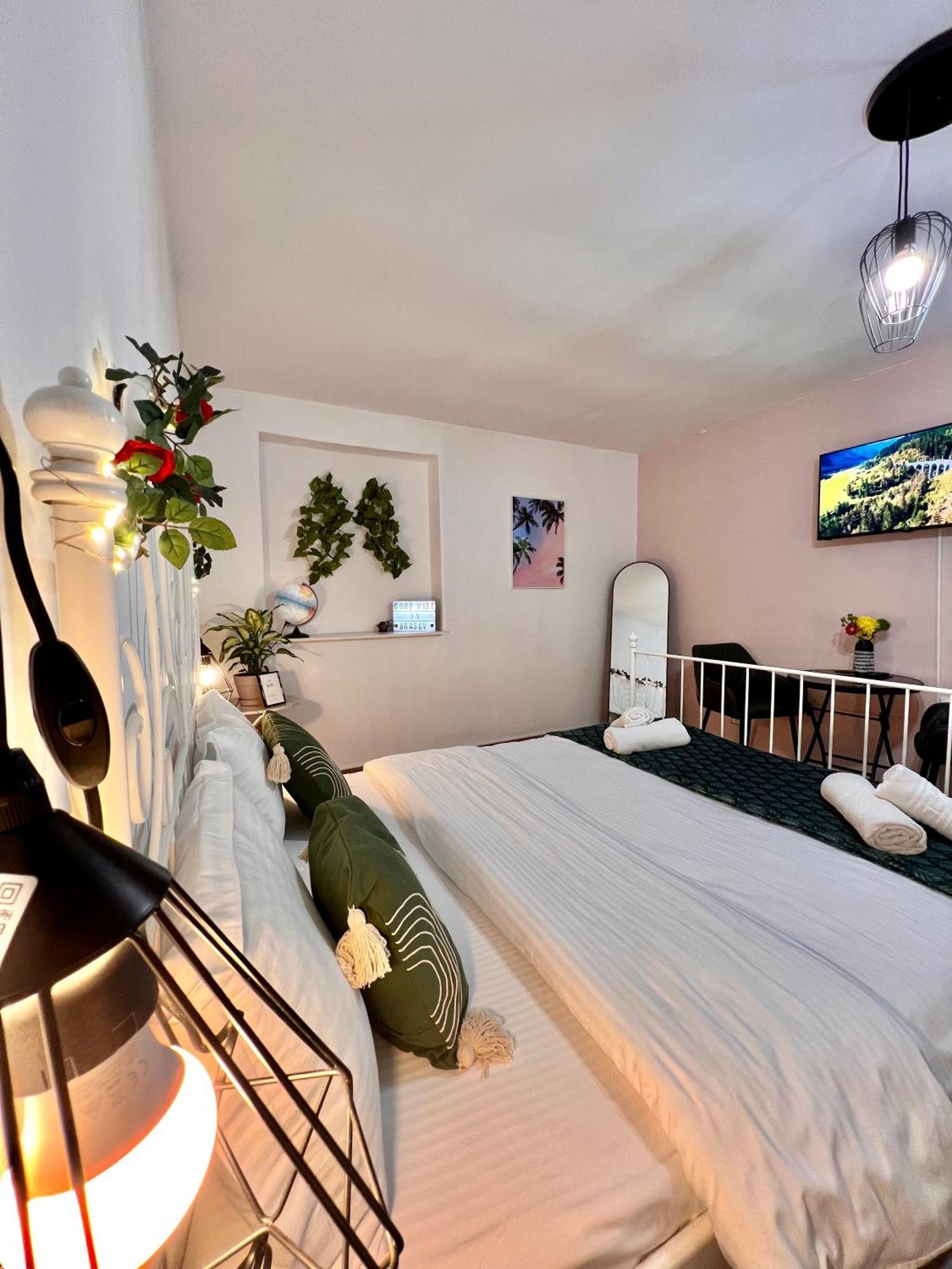 Old Town City Center Apartments Brasov Exterior photo